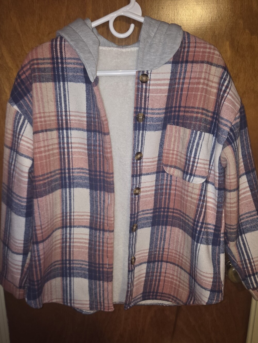 Womenโs Plush-Lined Plaid Teddy Jacket with Hood in Pink and Navy